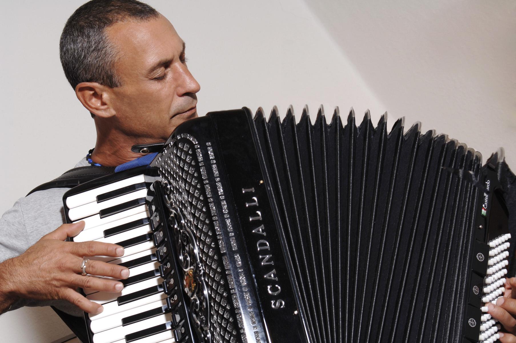 Elija Avital